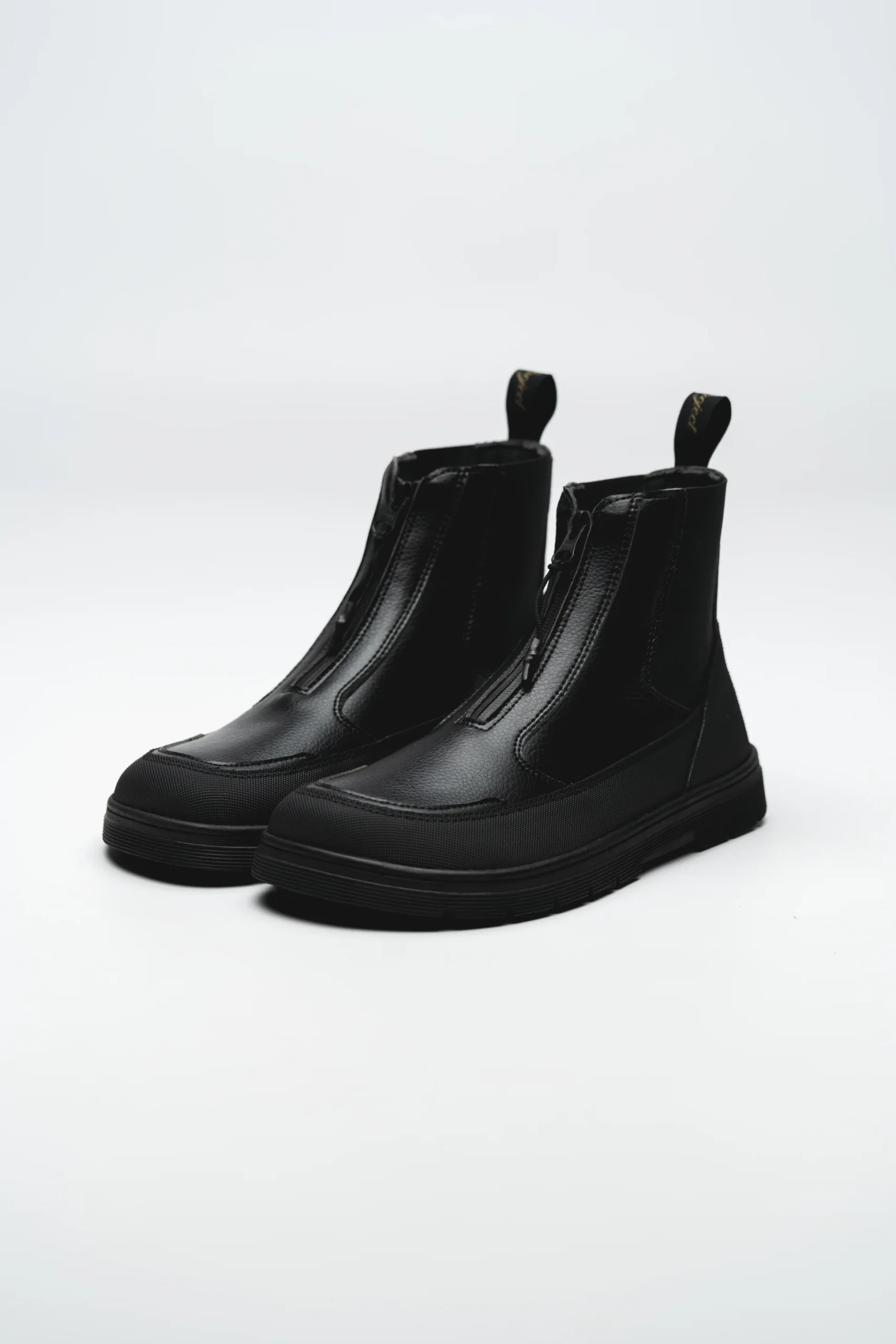 Ohne Project Zuri Barefoot Chelsea Boot in Vegan Leather