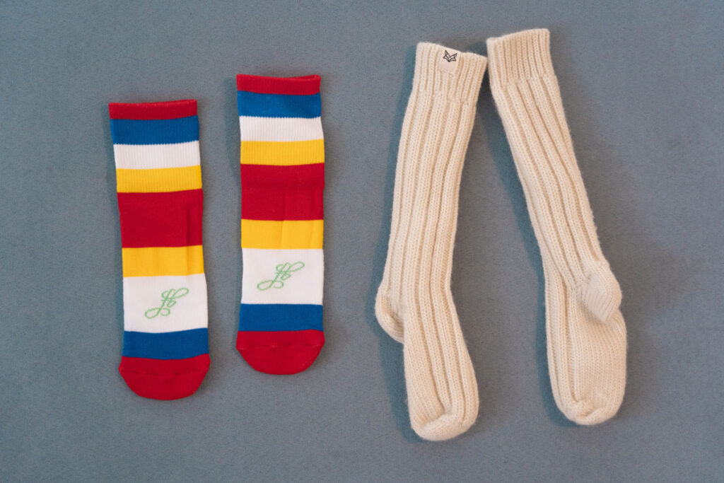 Anatomical socks for Kids to wear with barefoot shoes