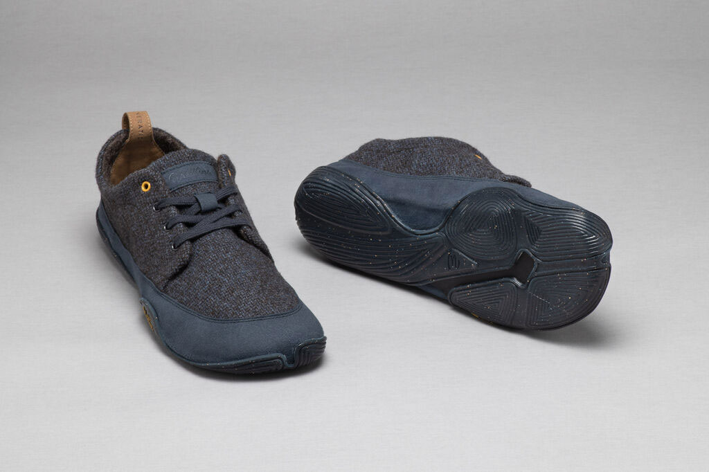 Ciclo are low-top wool winter shoes by Wildling