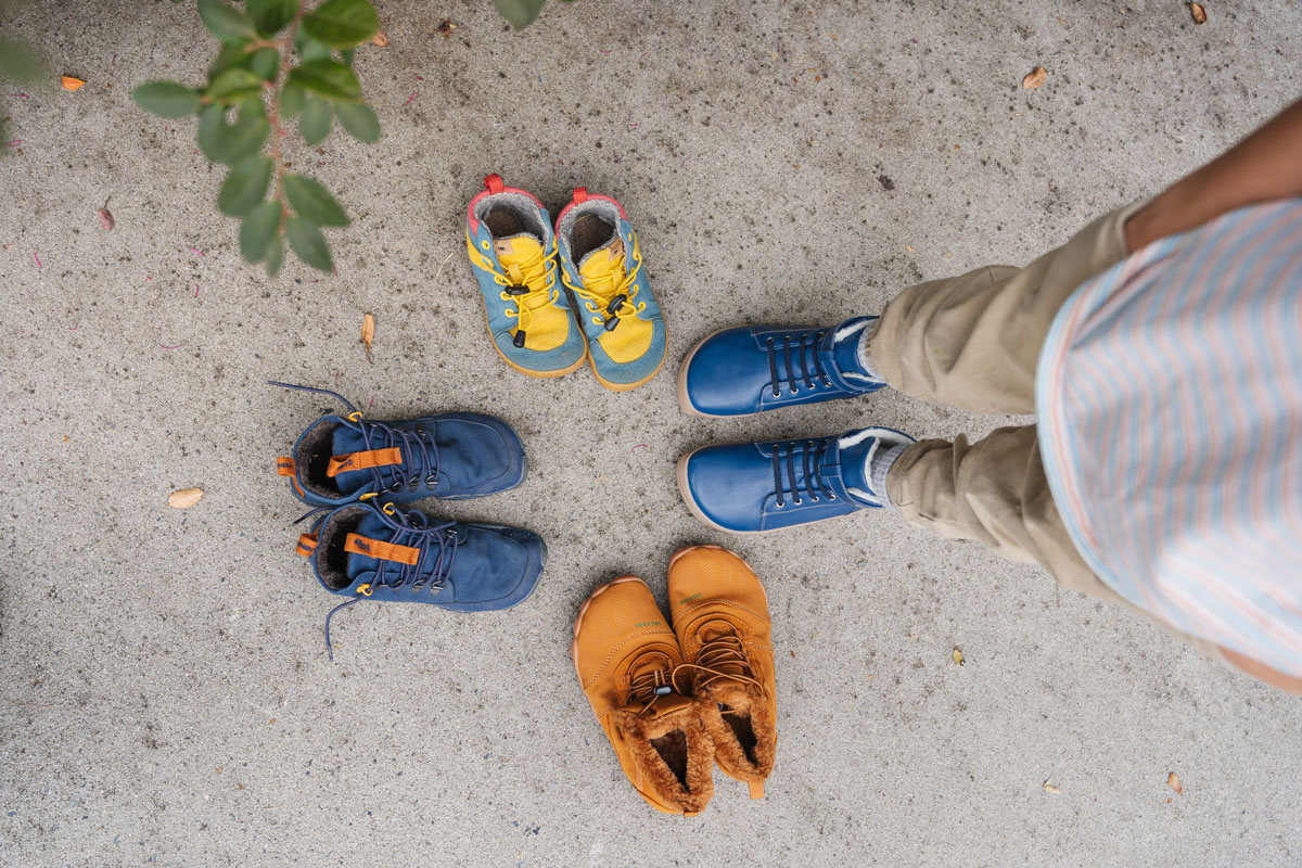 Everyday barefoot winter boots for kids with warm lining