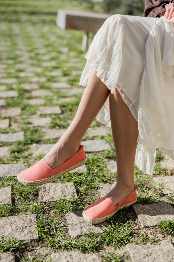 Shapen playa barefoot espadrilles