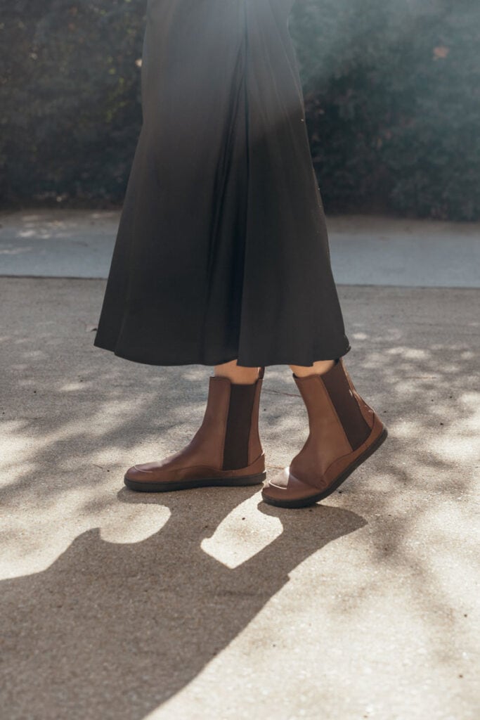 Shapen Victory Chelsea barefoot boots with a taller shaft