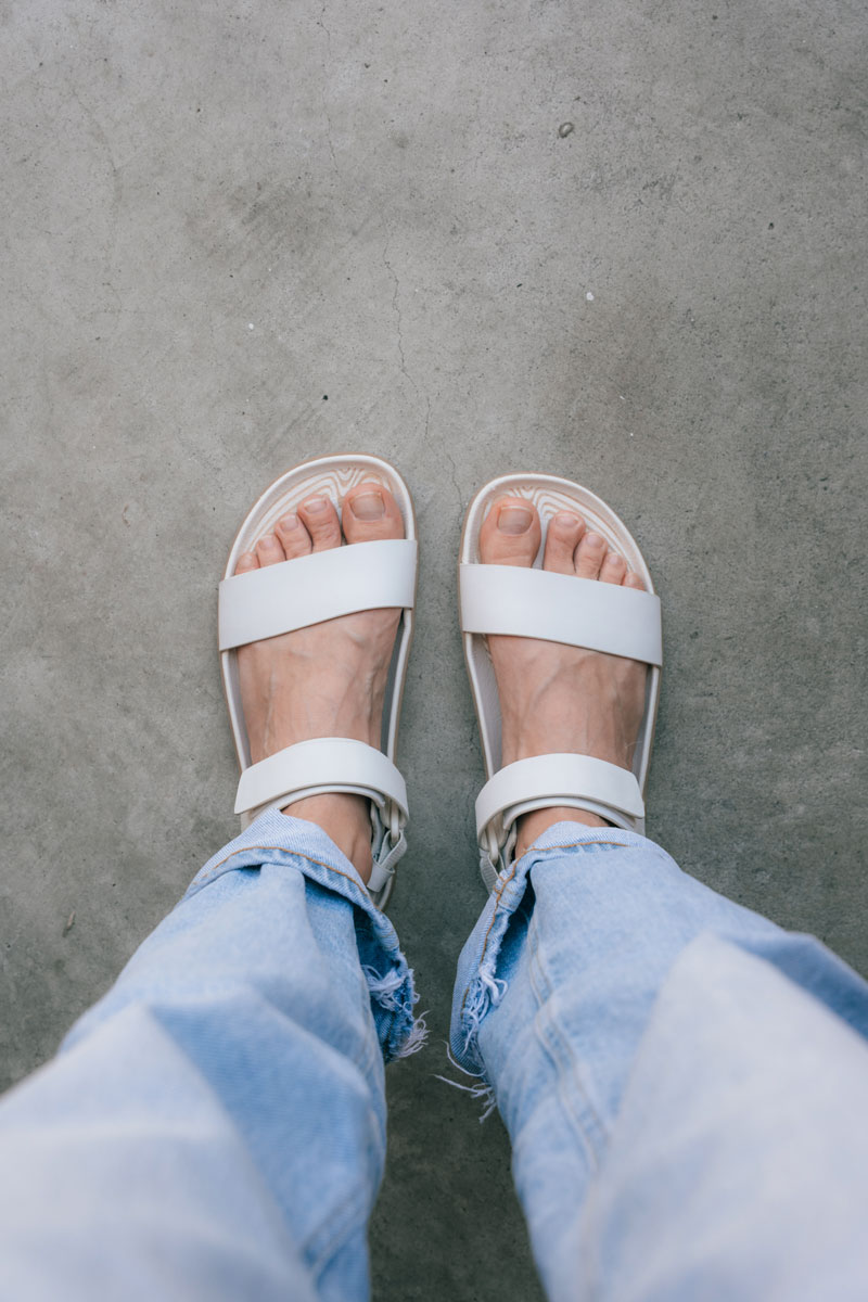 Vivobarefoot Sensus Yin sandals in white leather with a wide toe box