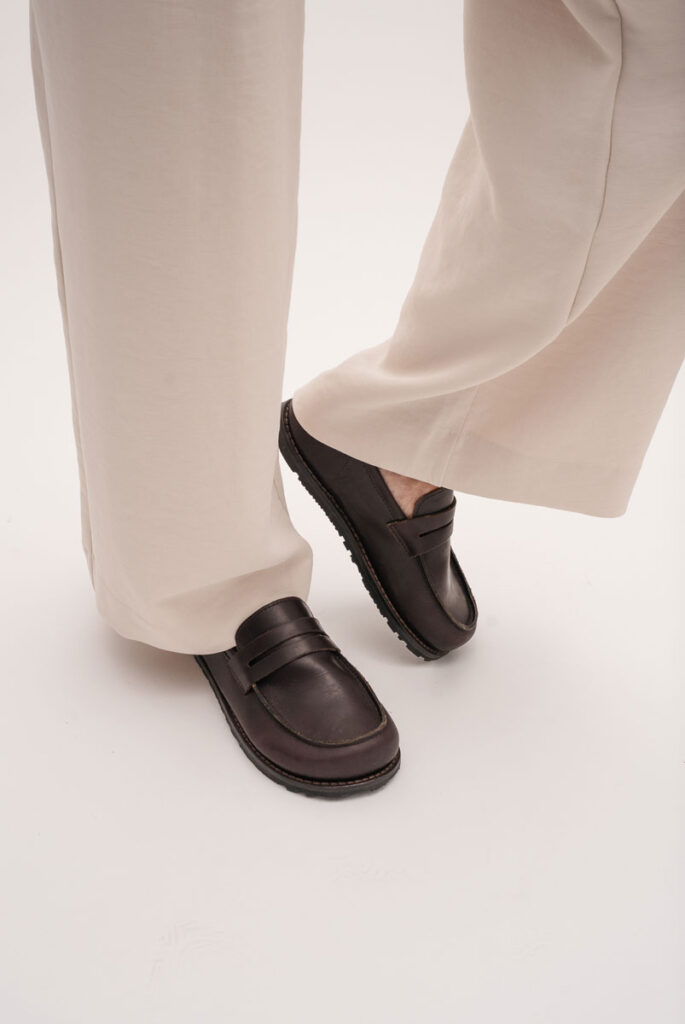 Gaucho Ninja Goodyear welted barefoot loafers in dark brown