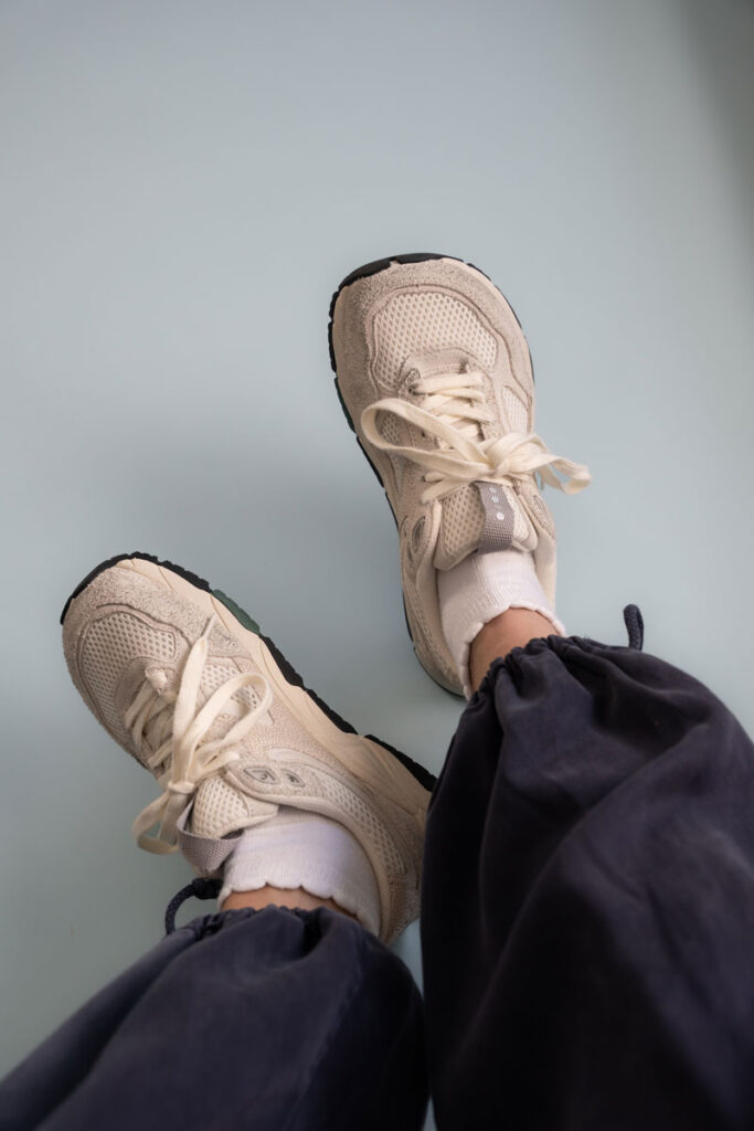 Dada Oromo barefoot dad sneakers with a chunky sole and wide toe box