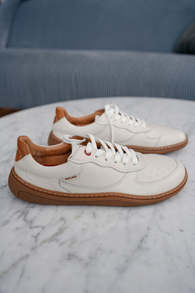 New barefoot sneakers like from Spanish footwear brand Pikolinos
