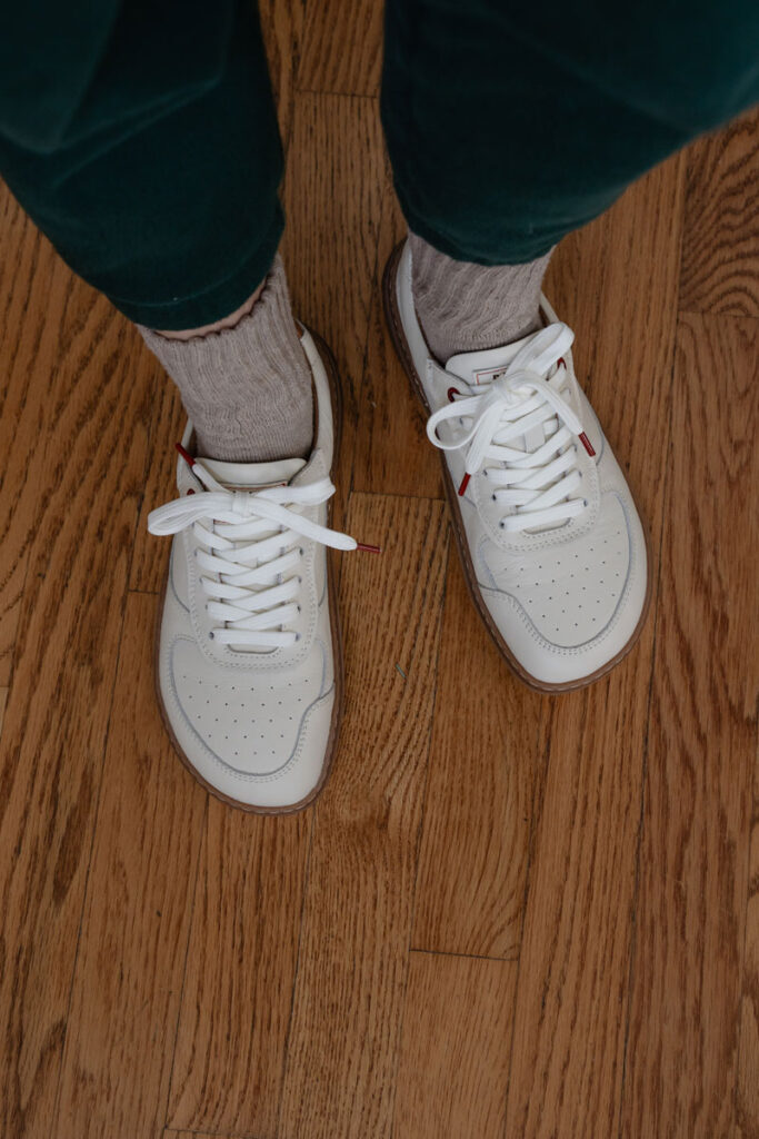 New barefoot sneakers like from Spanish footwear brand Pikolinos