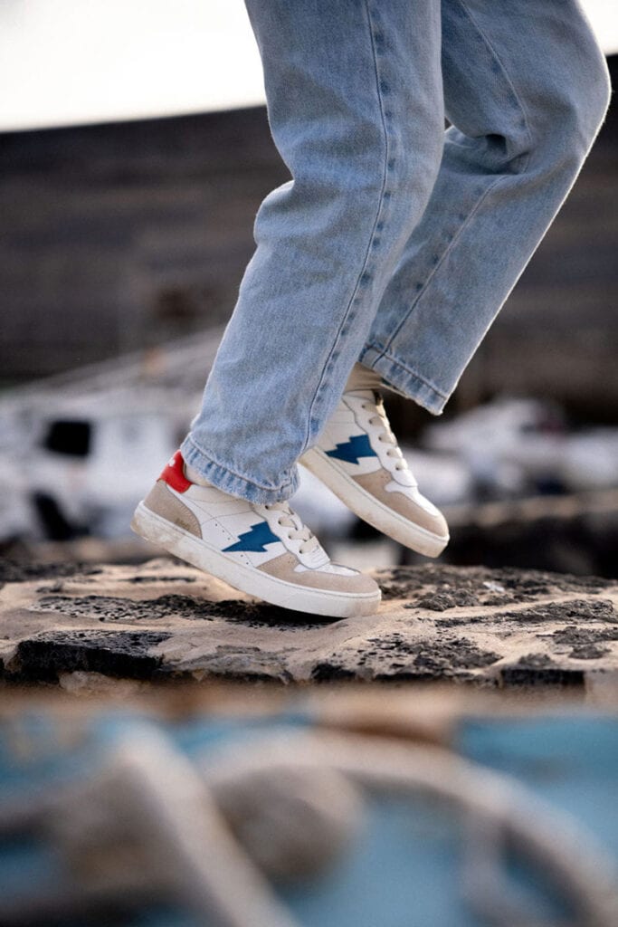 Dolfie MC5 cool barefoot shoes for tweens