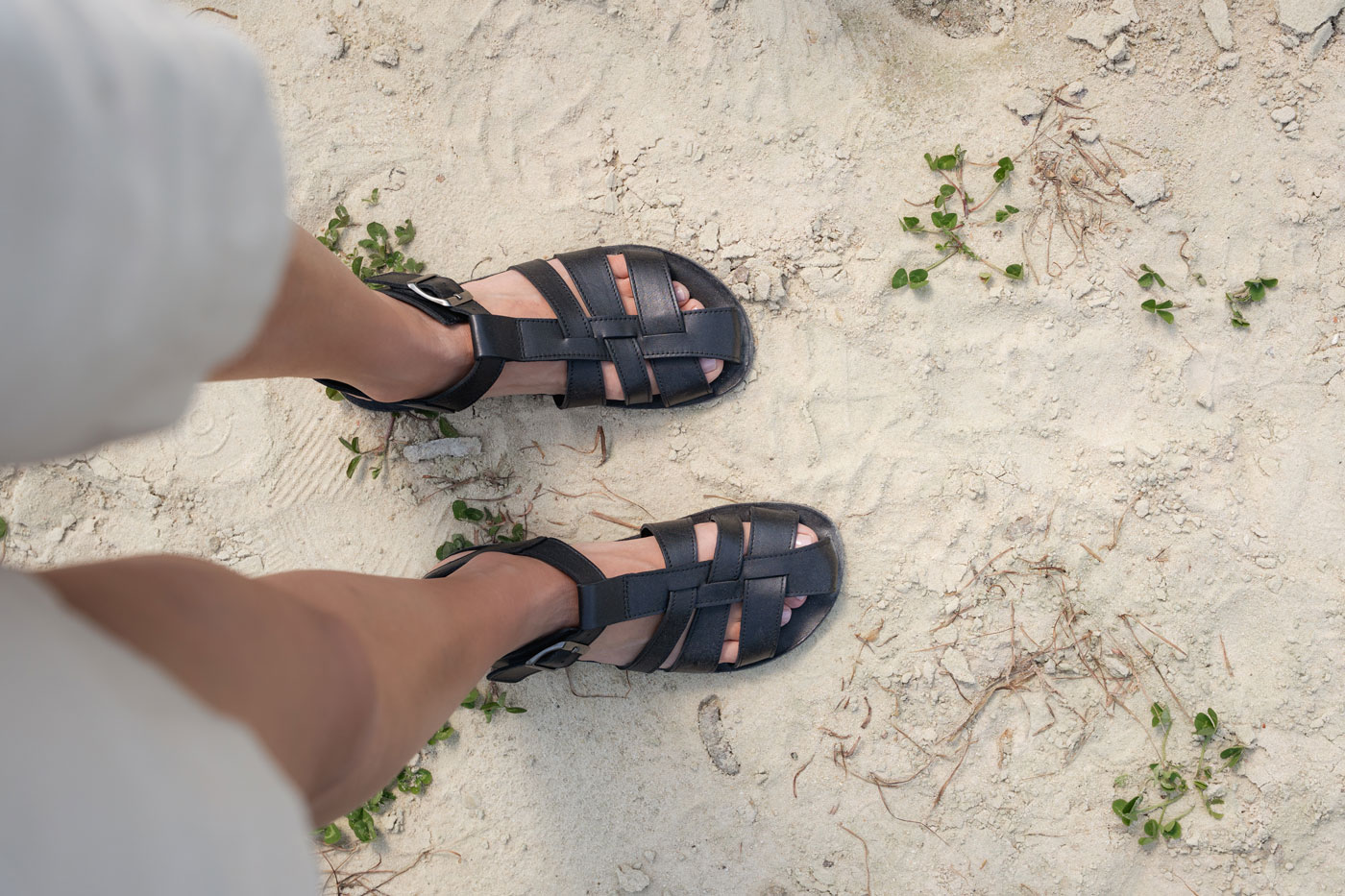 Groundies Barefoot Fisherman Sandals