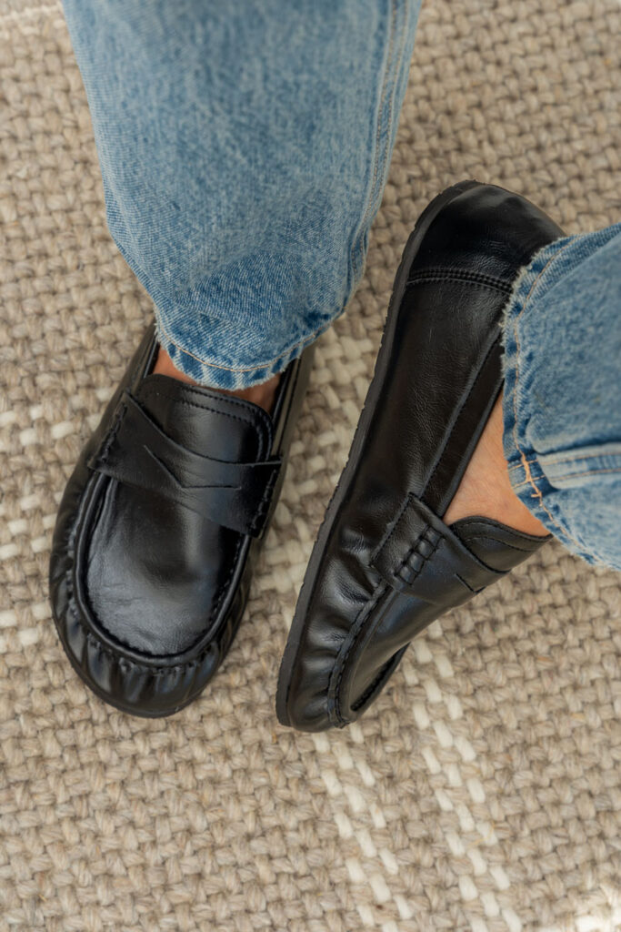 Clotsy Ruched loafer in vegan black leather and anatomical toe box